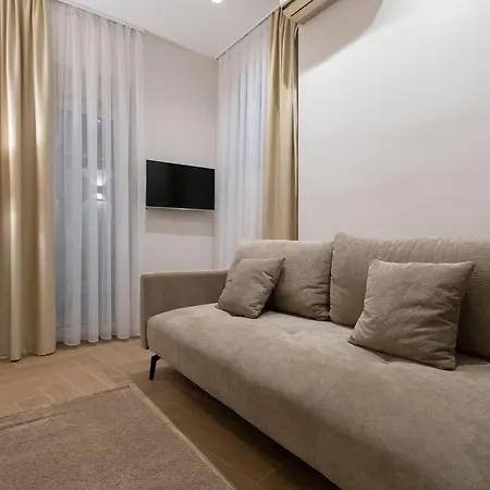 Olive Apartment
